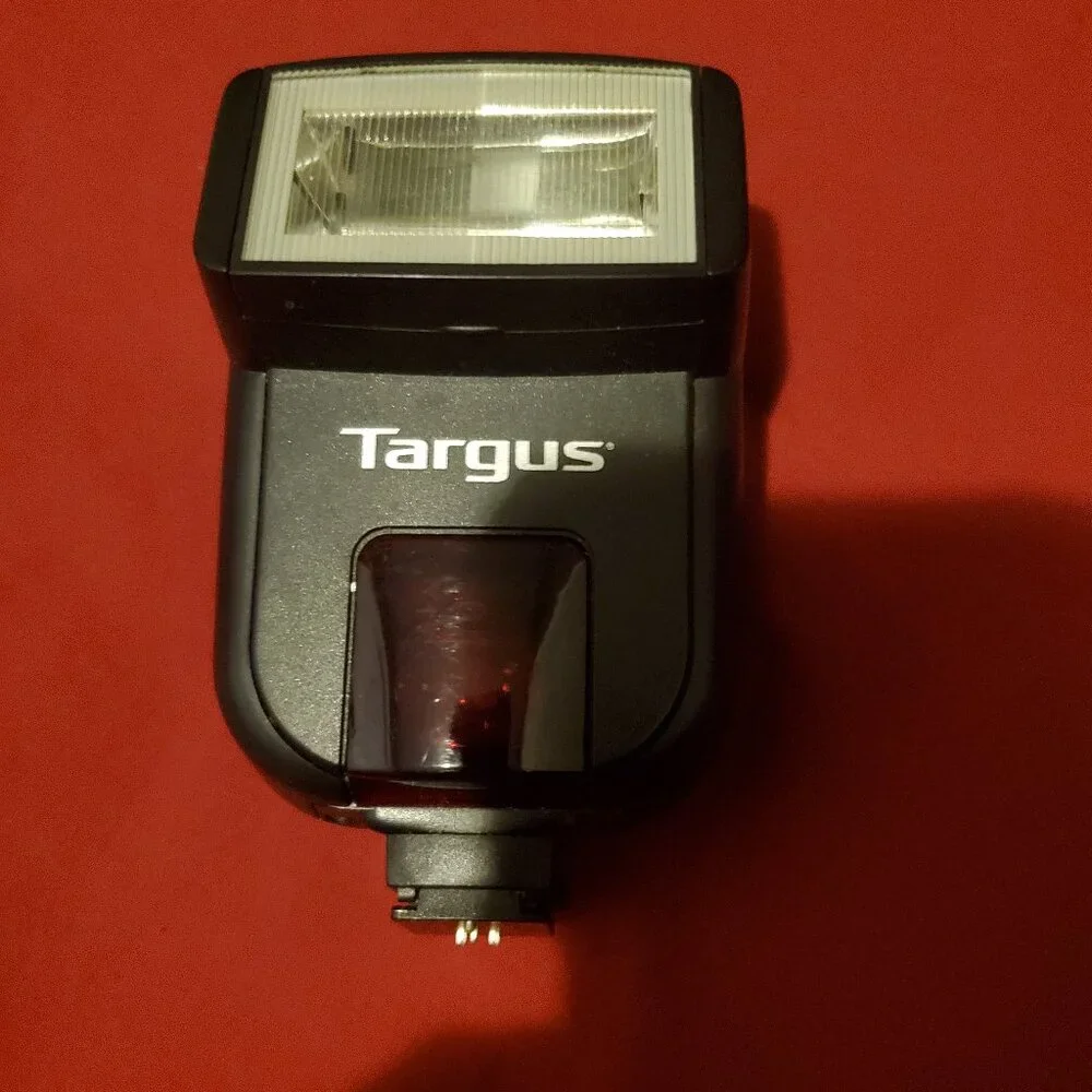USED TARGUS TG-DL20C CANON ELECTRONIC FLASH CAMERA CAMERAS